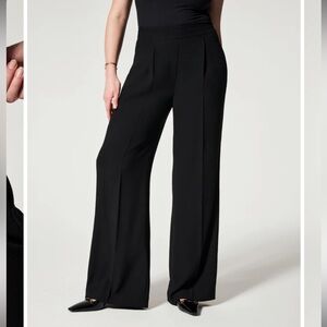 SPANX Carefree Crepe Pleated Trouser